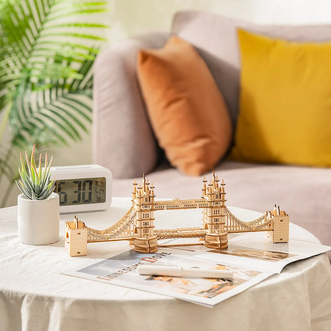 Robotime Tower Bridge with Lights 3D Wooden Puzzle