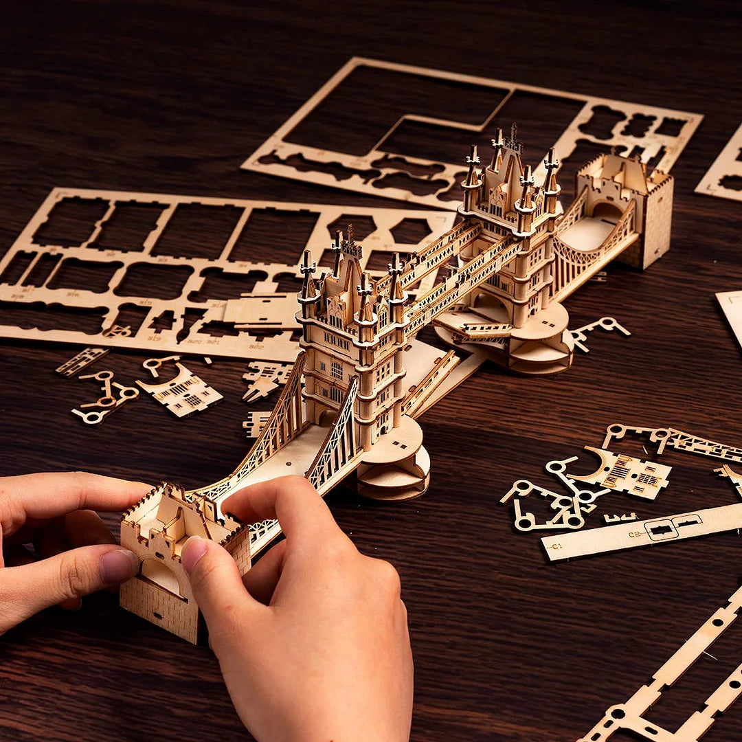 Robotime Tower Bridge with Lights 3D Wooden Puzzle