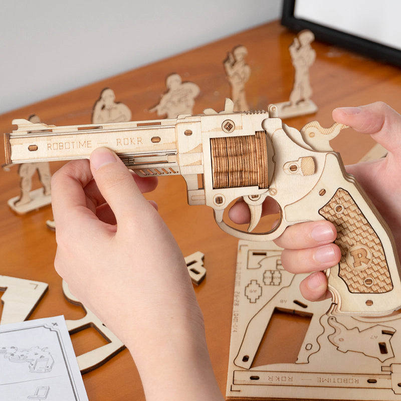 Robotime Corsac M60 Justice Guard DIY 3D Wooden Gun